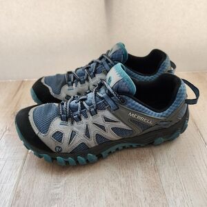 Womens Merrel Hiking Water Shoes Size 9.5